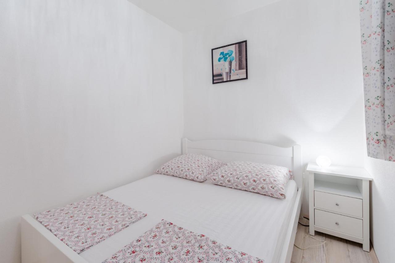 Apartments Villa Kameja 多吉奥科如 客房 照片